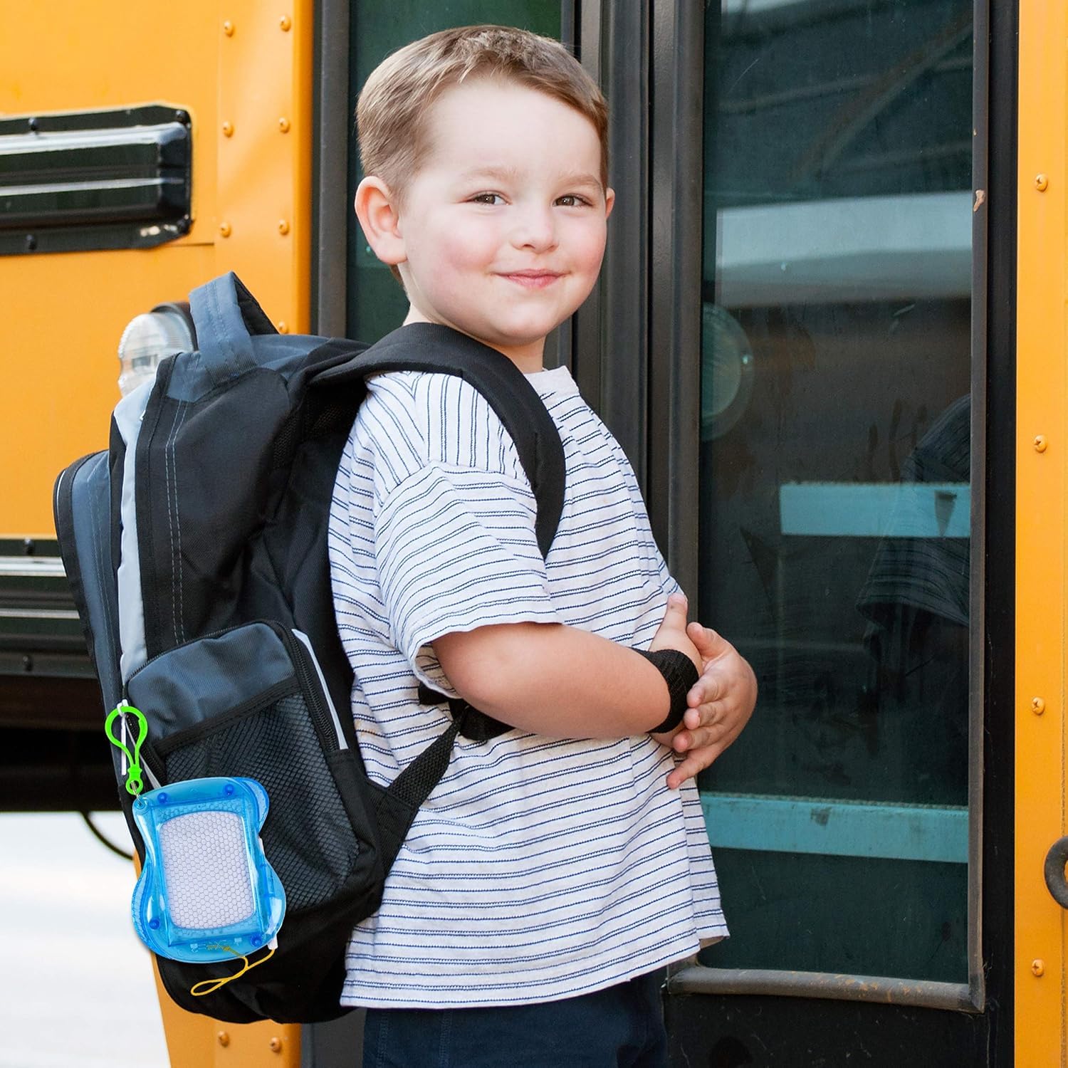 Mini Magnetic Drawing Board for Kids - Backpack Keychain Clip Drawing Boards, Erasable Doodle Sketch and Writing Pad for Boys and Girls, Birthday Party Favor and Goodie Bag Filler